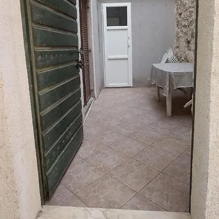 בית נופש Seaside House - 23990 *